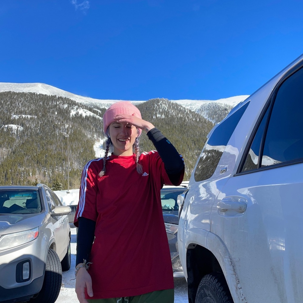 Meet your Posher, Adrian